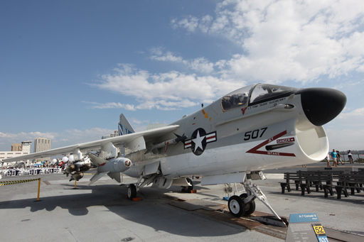 相片：聖地牙哥退役航空母艦