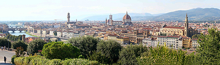 相片：佛羅倫斯全景 (左起老橋、領主宮、聖母百花大教堂、聖十字聖殿)