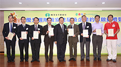 Photo: Acting Assistant Director of Housing (Development and Procurement), Mr Stephen Kwok (third right), and other guests attending the kick-off ceremony.