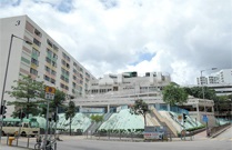 Photo: Before redevelopment, accessibility between the lower and the upper parts of Pak Tin Estate was not very good.