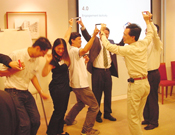 相片：伙伴合作工作坊加強房委會員工與承建商的溝通，促進工程團隊的協作。