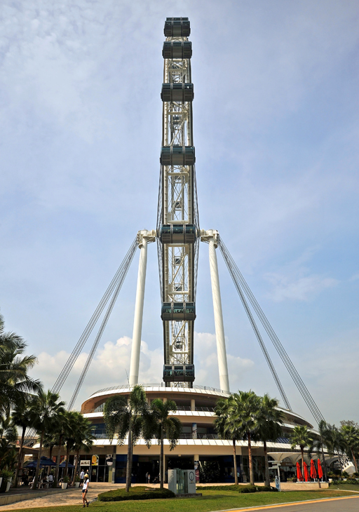 相片：一柱擎天