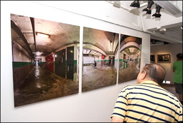 Photo: The photos have fully demonstrated the special long corridor design of the Lower Ngau Tau Kok Estate.