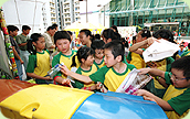 Photo: Involving the community on waste recycling.