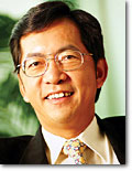 Photo: Dr John KEUNG Kam Yin