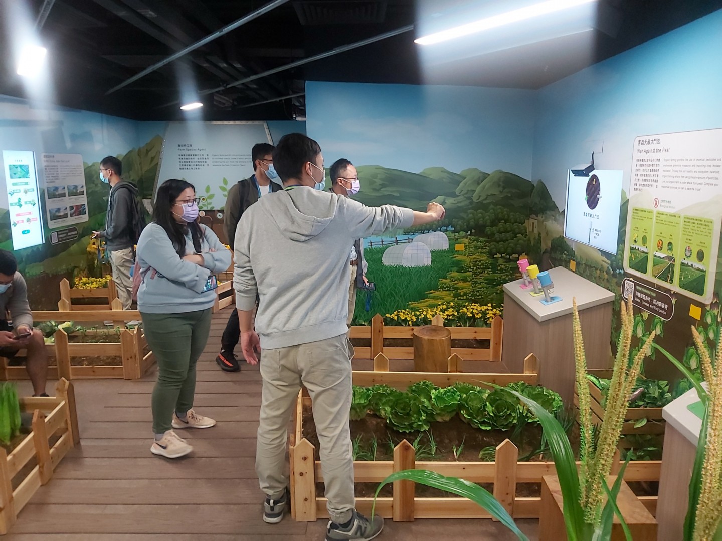 Tenants visiting Sustainability Gallery in Hong Kong Baptist University 1