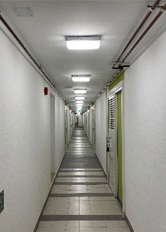 Two-level lighting system