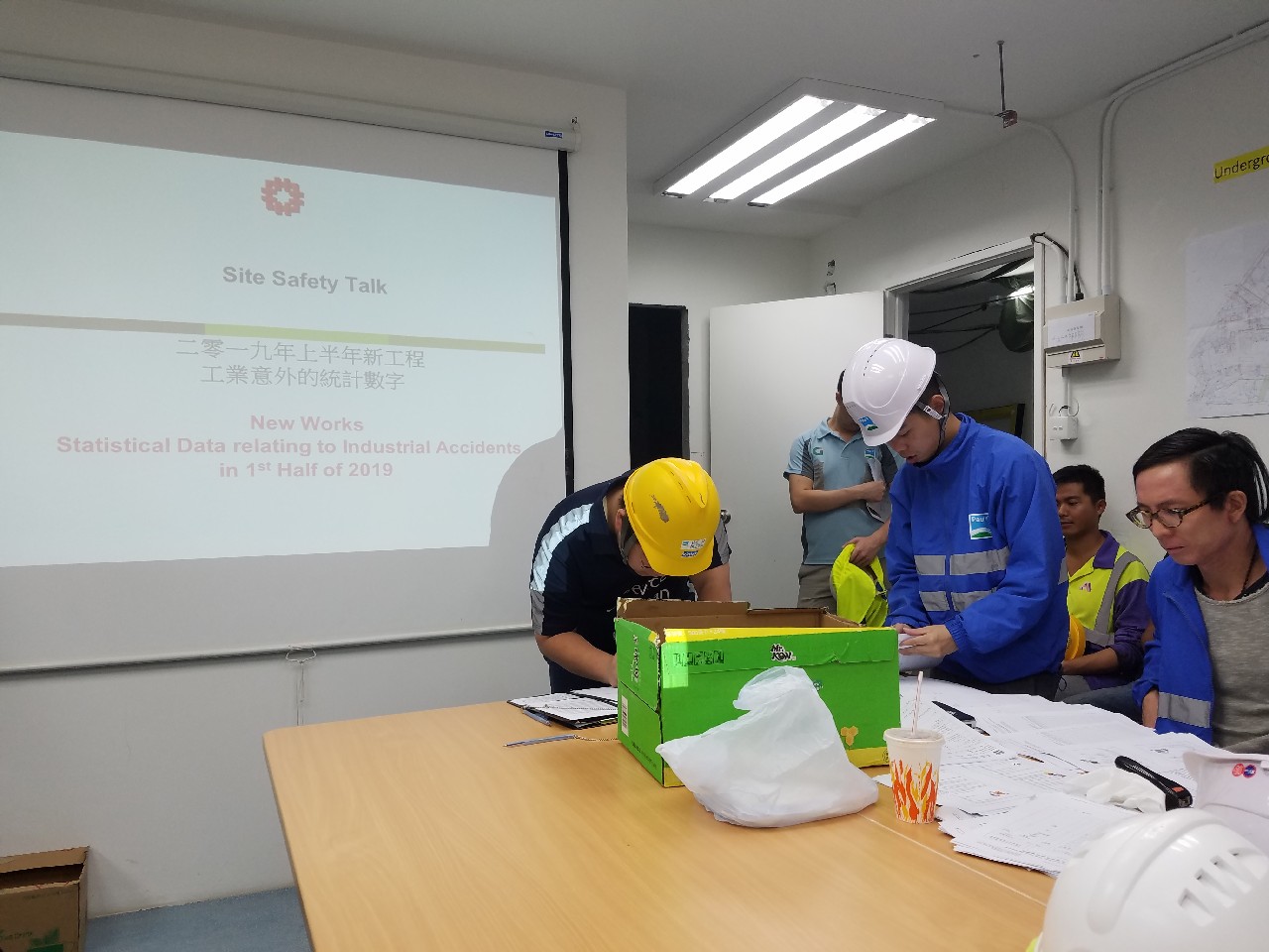 Lunchtime's Safety Talk at Tung Chung Area 27 on 8/1/2020