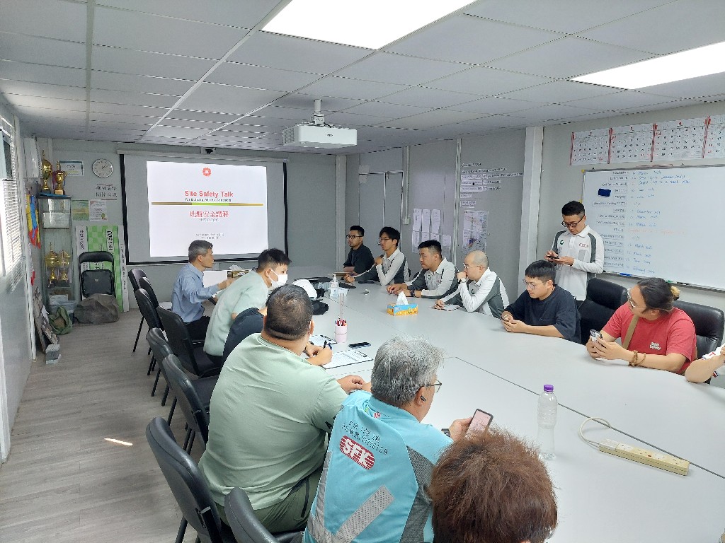 Lunchtime's Safety Talk at Non_Public Housing Facilities at Diamond Hill CDA _ TIW on 25/3/2024