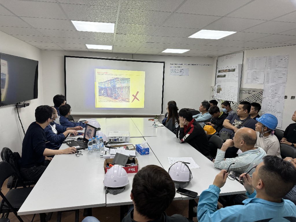 Lunchtime's Safety Talk at Hin Fat Lane Tuen Mun on 19/1/2024