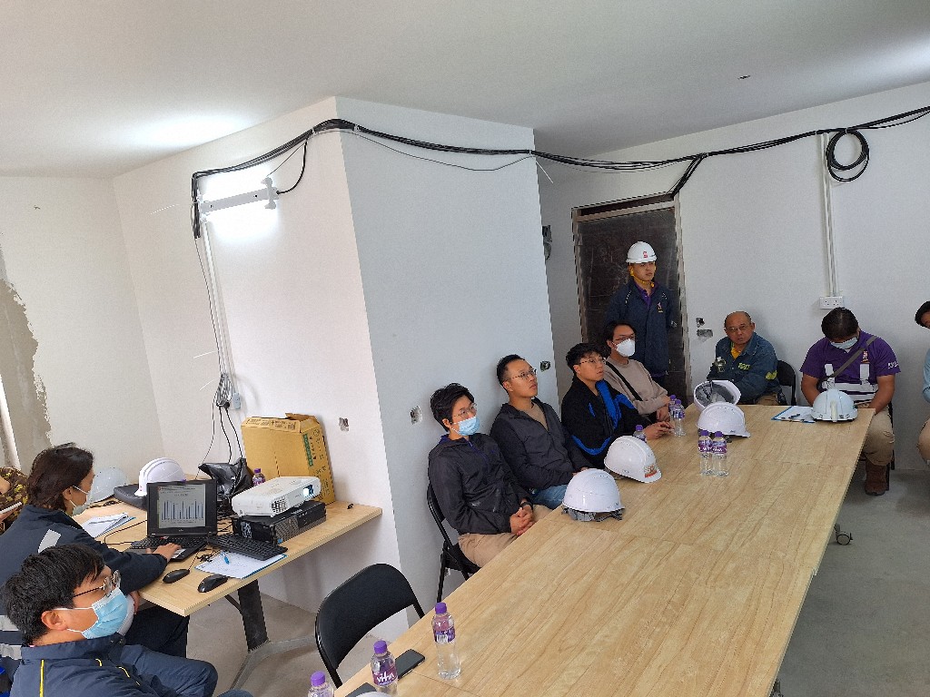 Lunchtime's Safety Talk at Anderson Road Quarry Site R2-8 on 13/3/2024