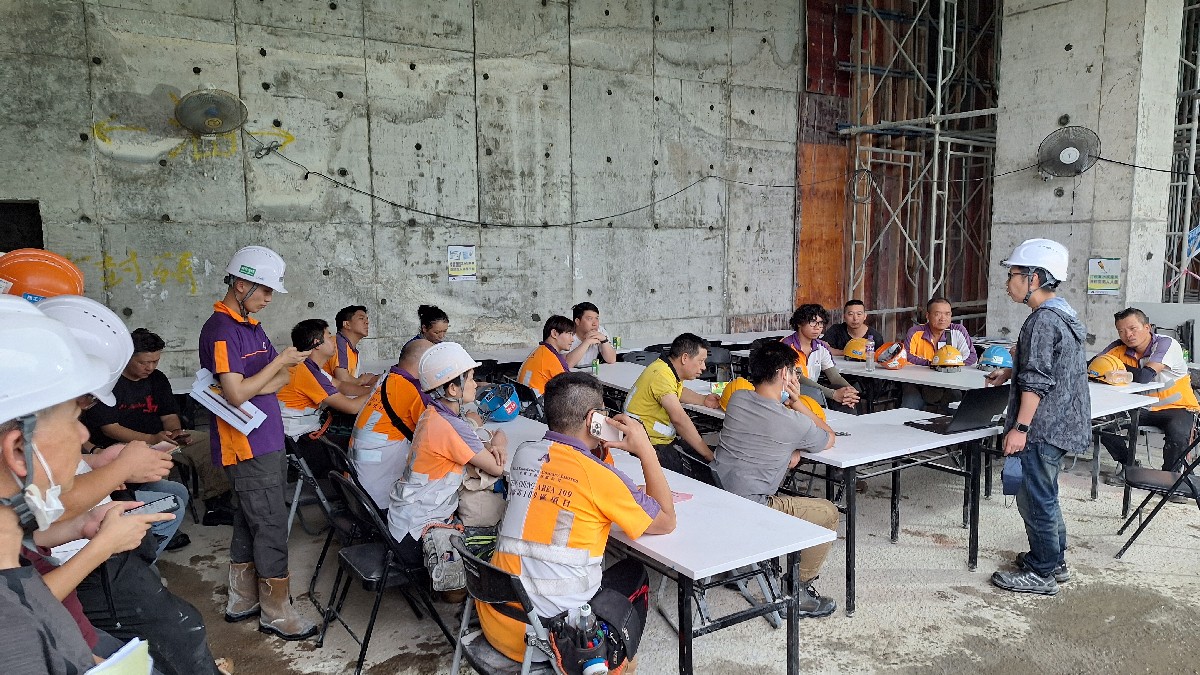 Lunchtime's Safety Talk at Tung Chung Area 109 on 29/5/2025