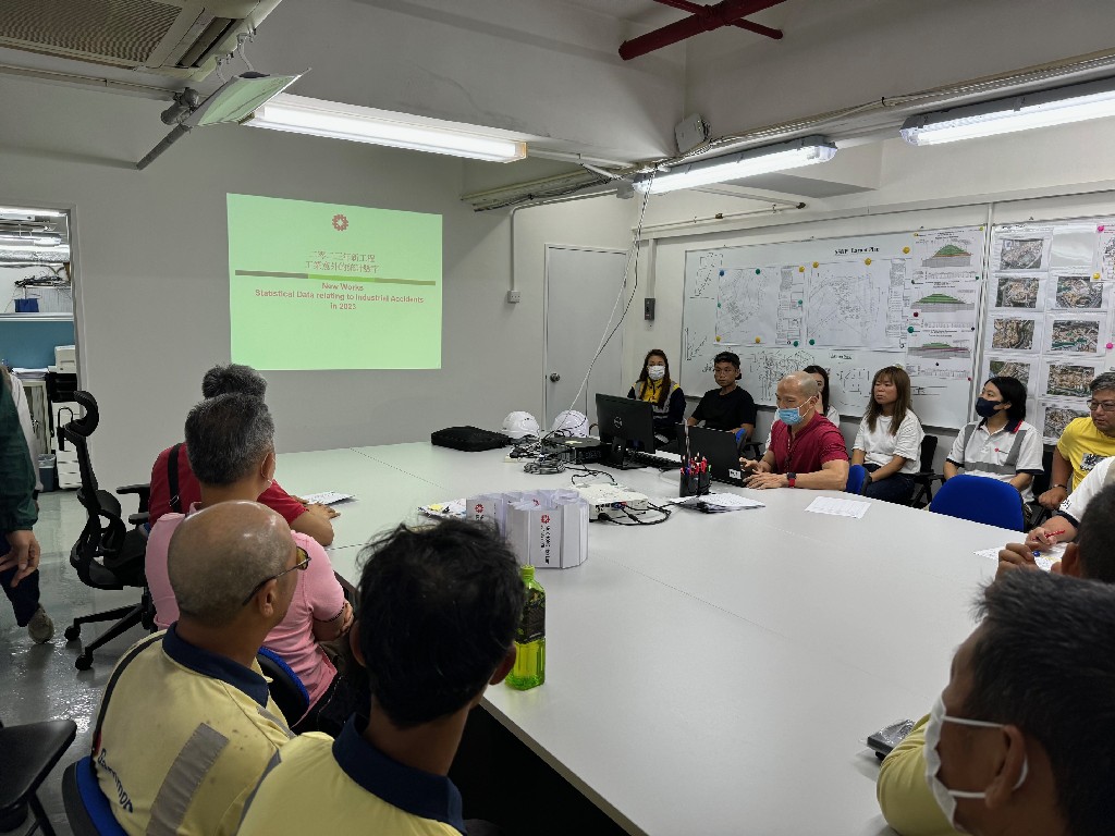 Lunchtime's Safety Talk at Pik Wan Road, Site A and Site B Foundation on 18/4/2024