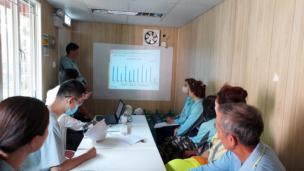 Lunchtime's Safety Talk at San Wan Road, Fanling on 25/7/2024