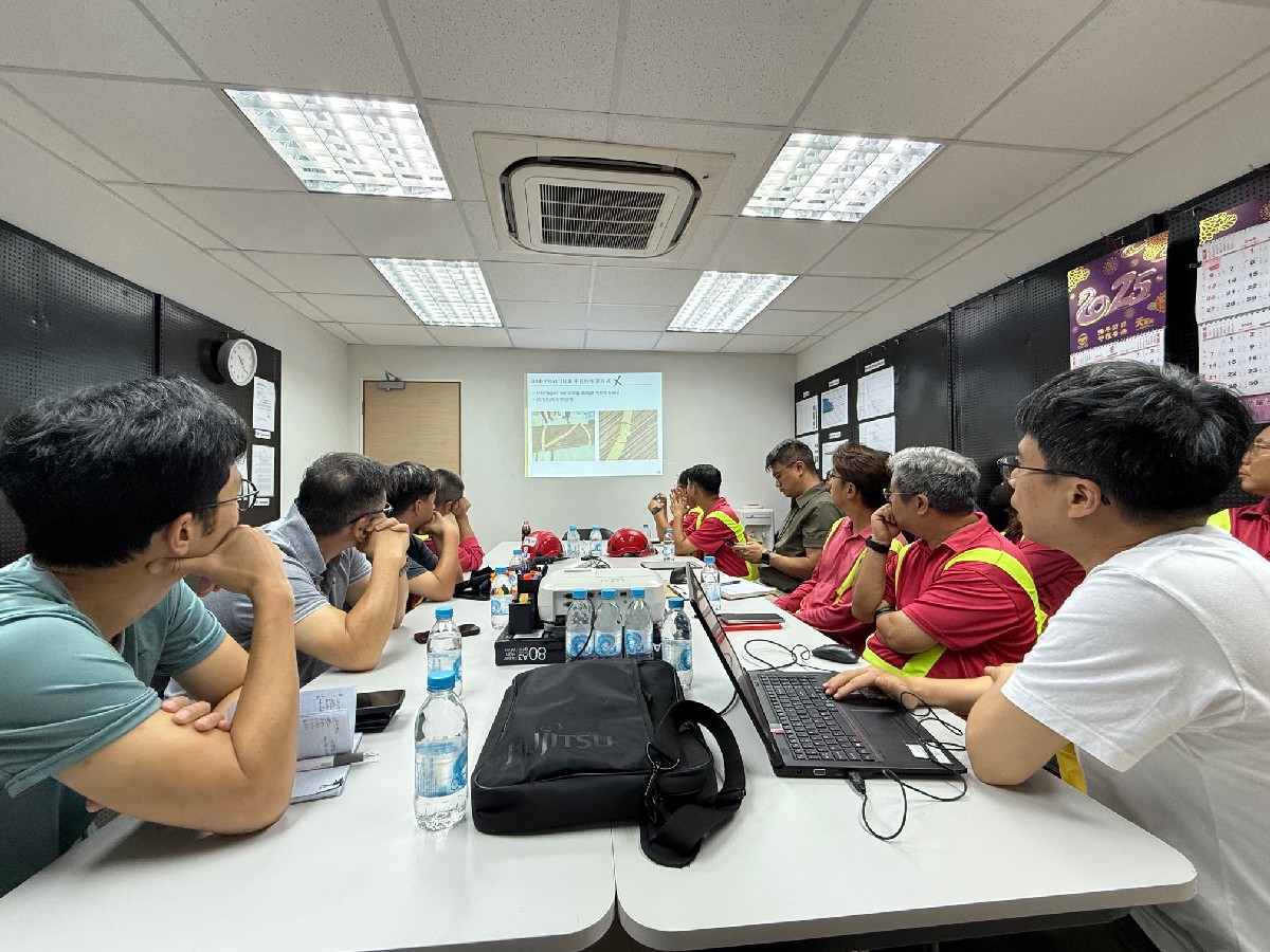 Lunchtime's Safety Talk at Kwok Shui Road, Tsuen Wan, Foundation on 12/8/2025