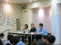 第一個答問環節